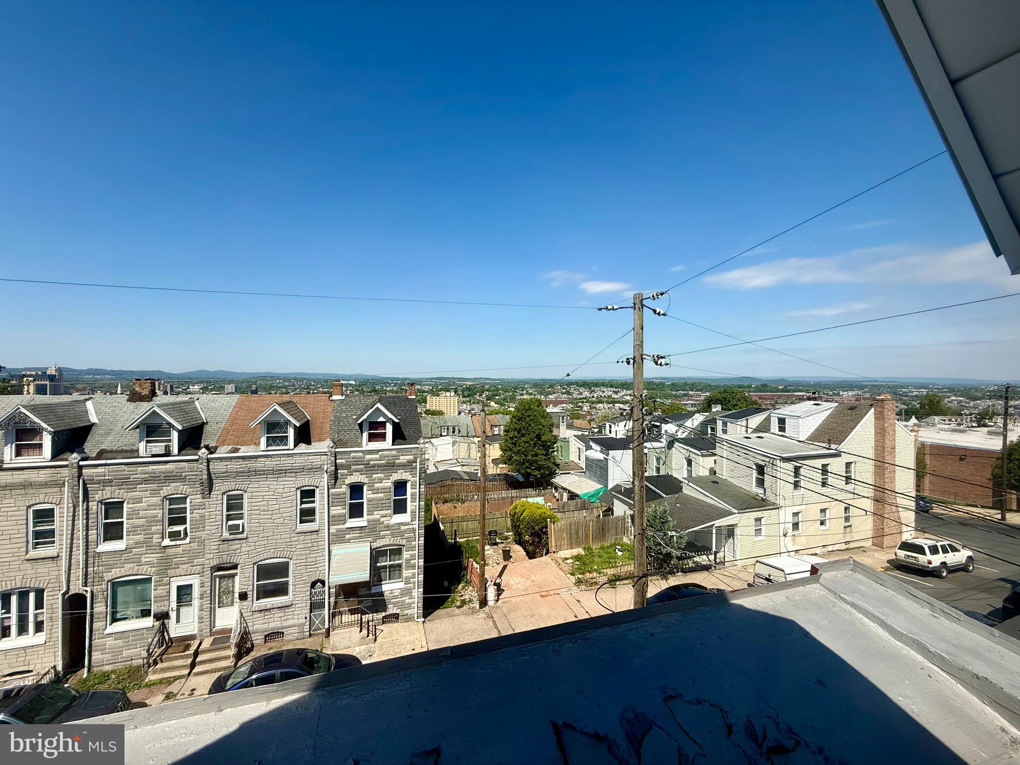 HILLTOP TERRACE - Residential
