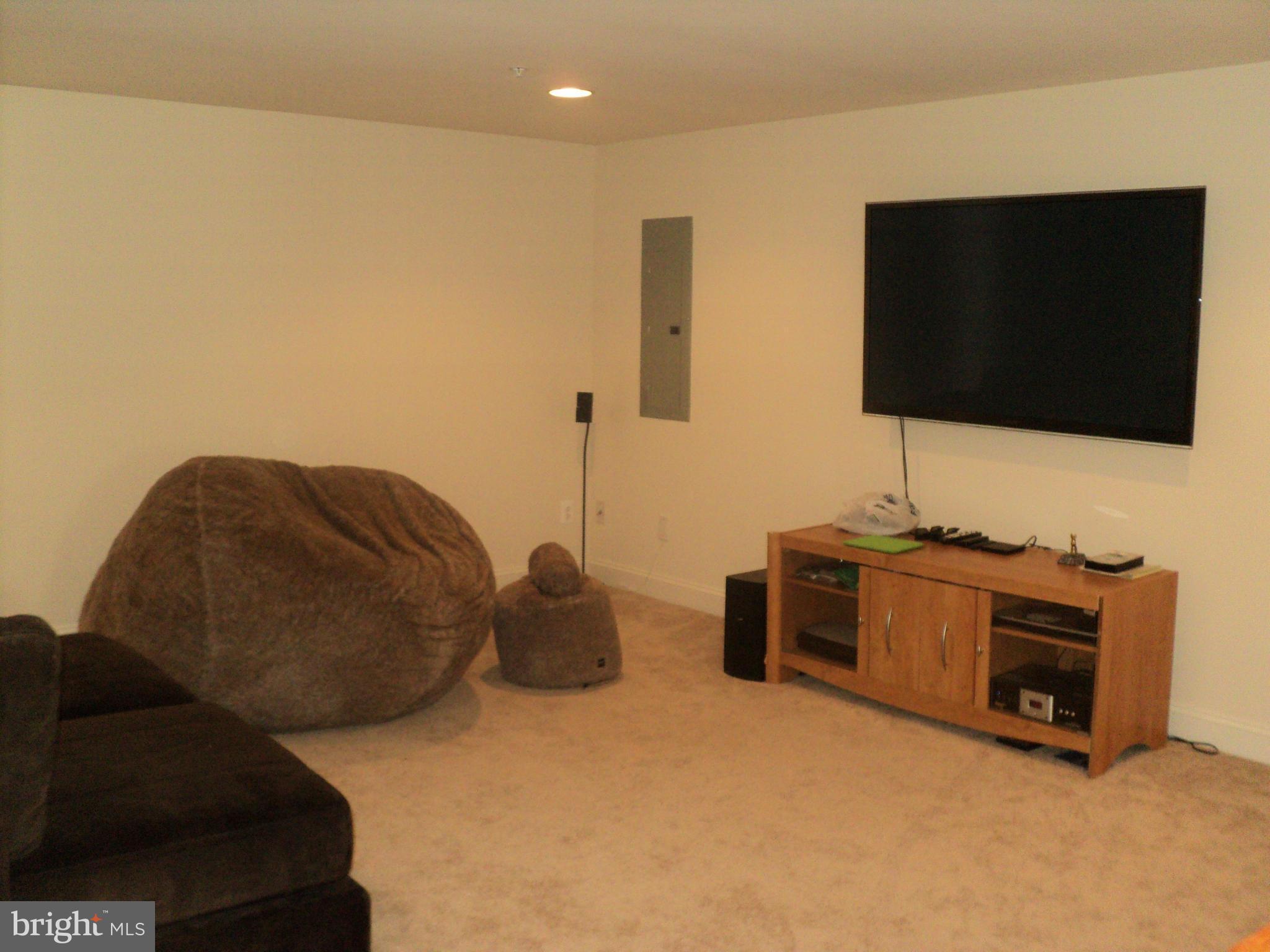 NORTH POINTE SUB - Residential