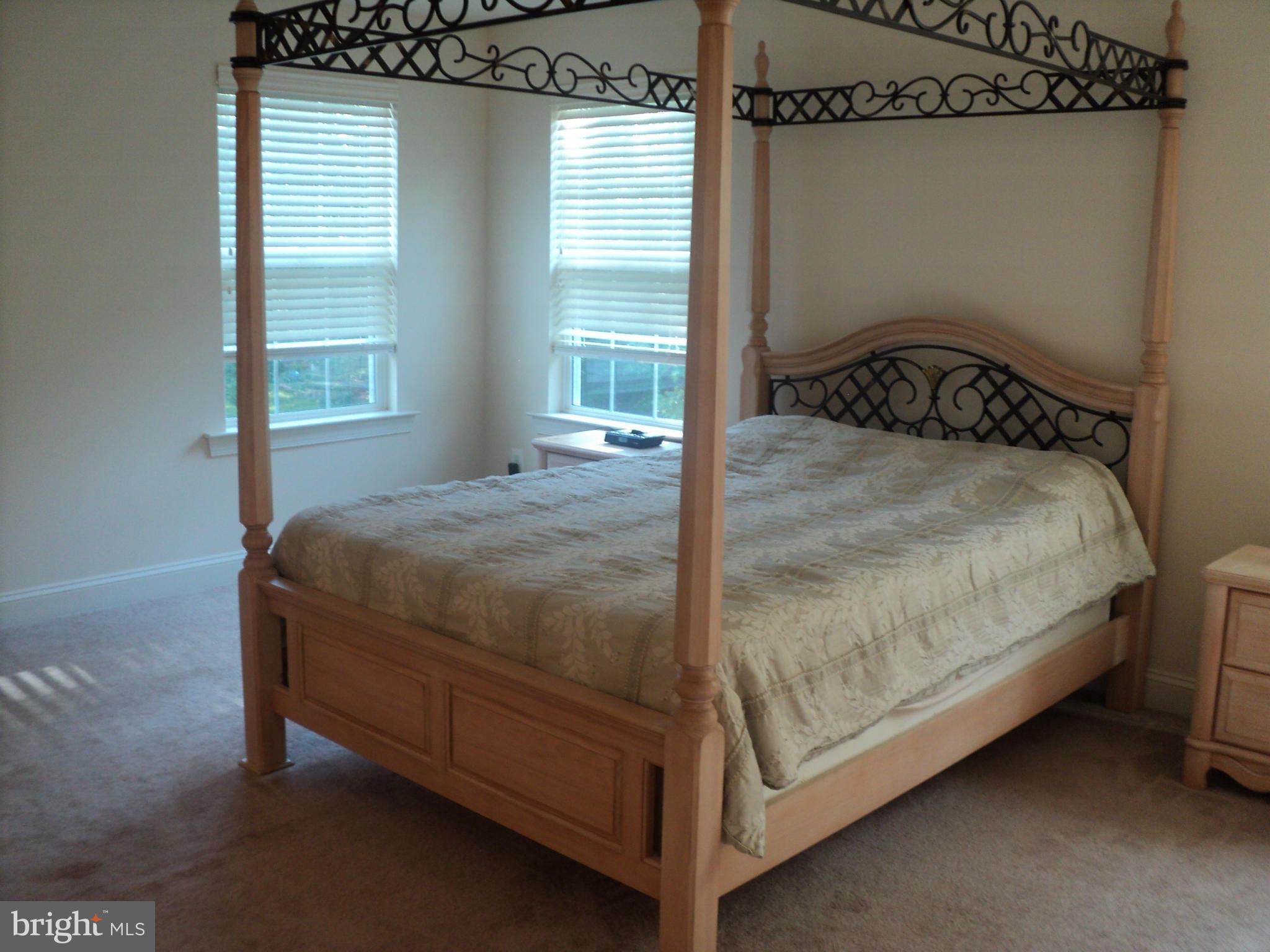 NORTH POINTE SUB - Residential