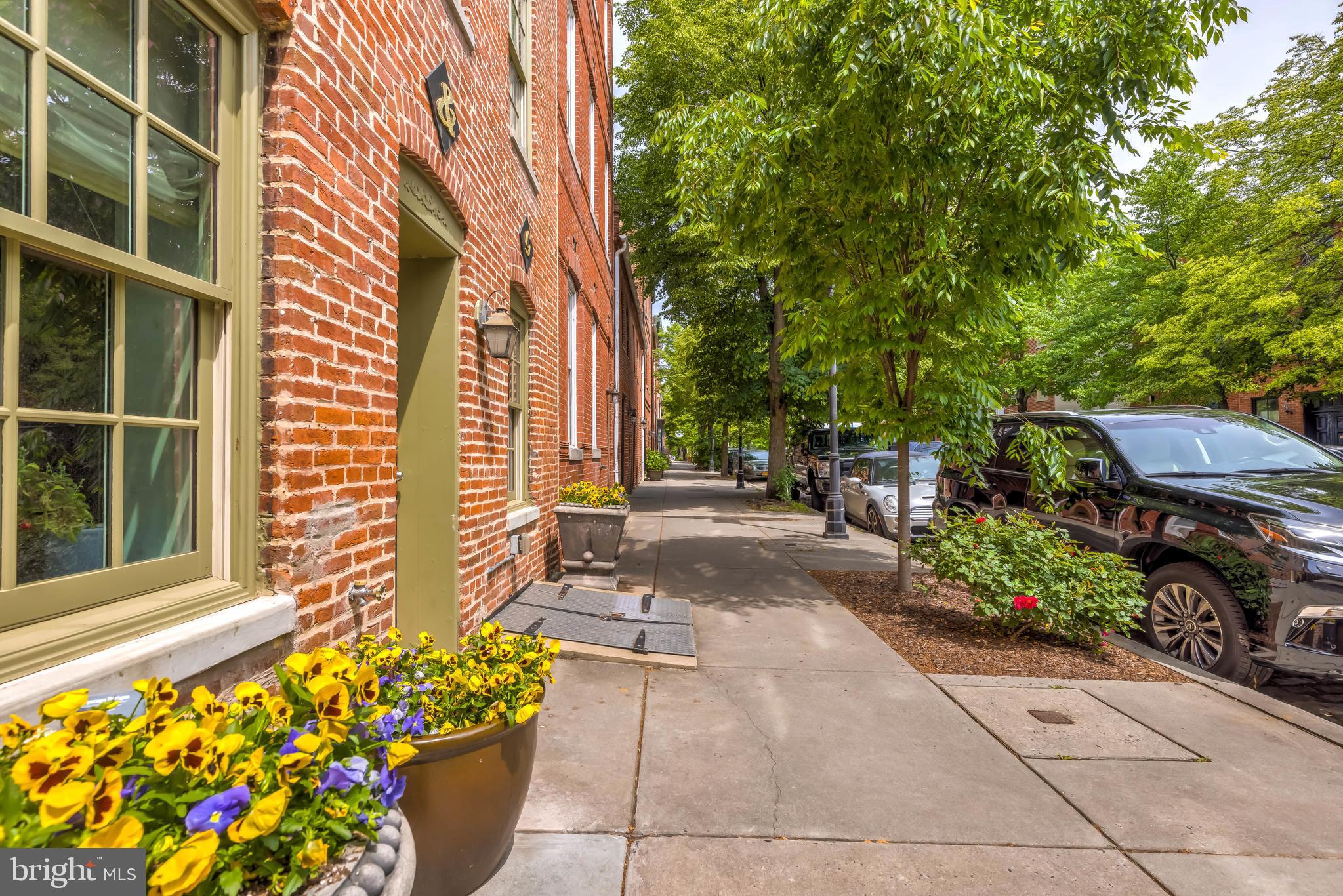 FELLS POINT HISTORIC DISTRICT - Residential Lease