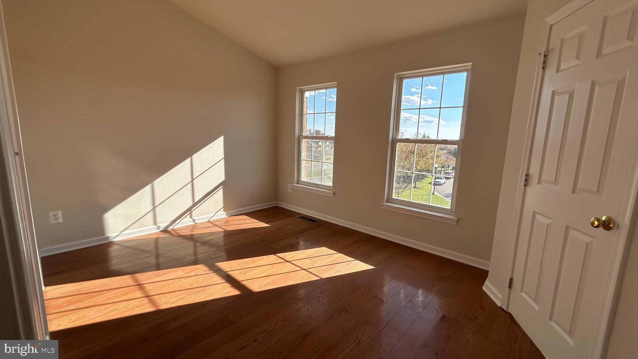 AMBERLEA AT SOUTH RIDING - Residential