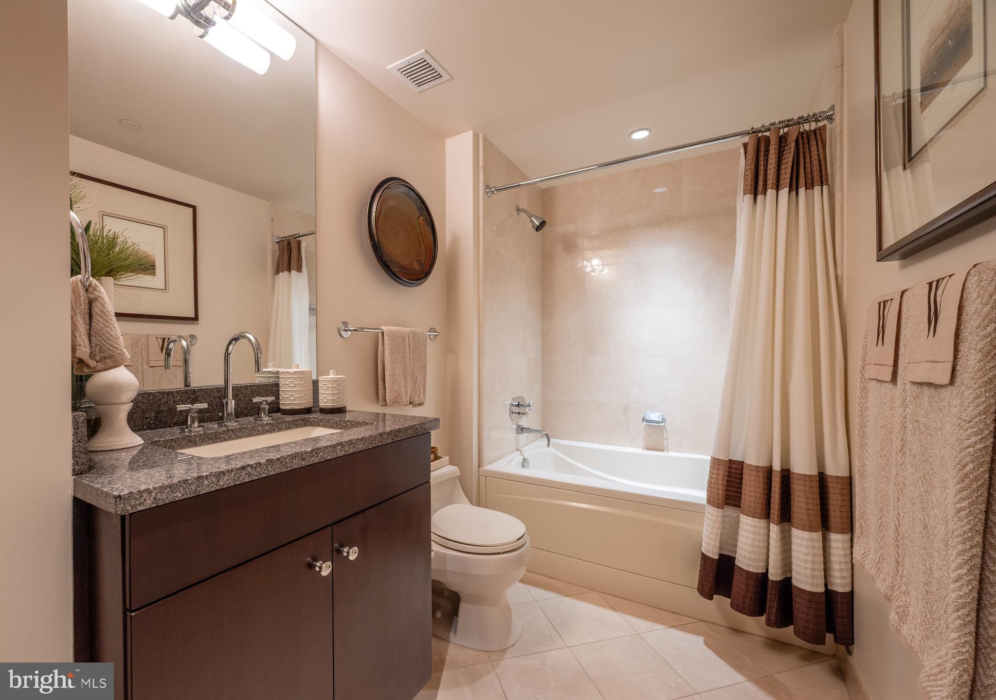 ROSSLYN - Residential