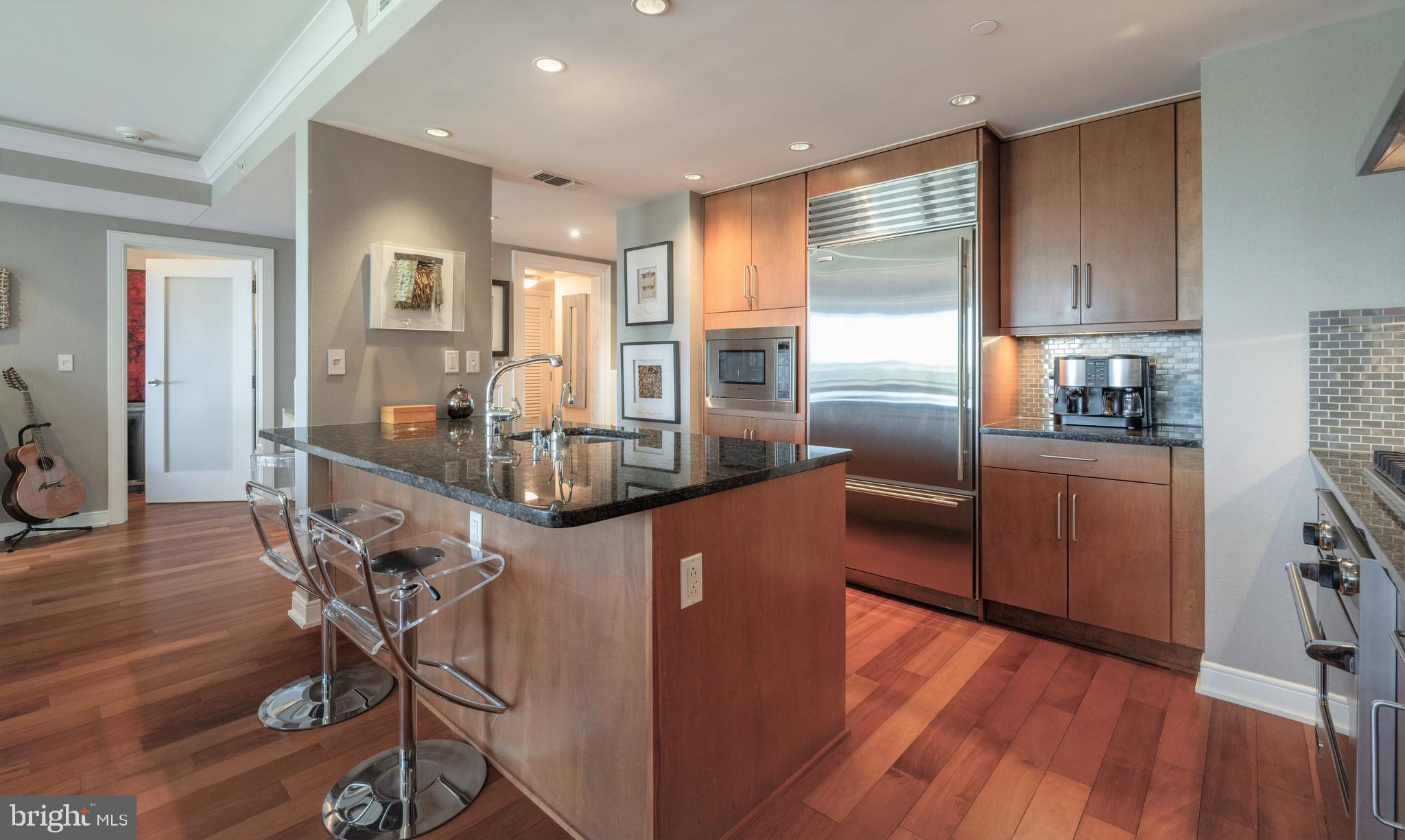 ROSSLYN - Residential