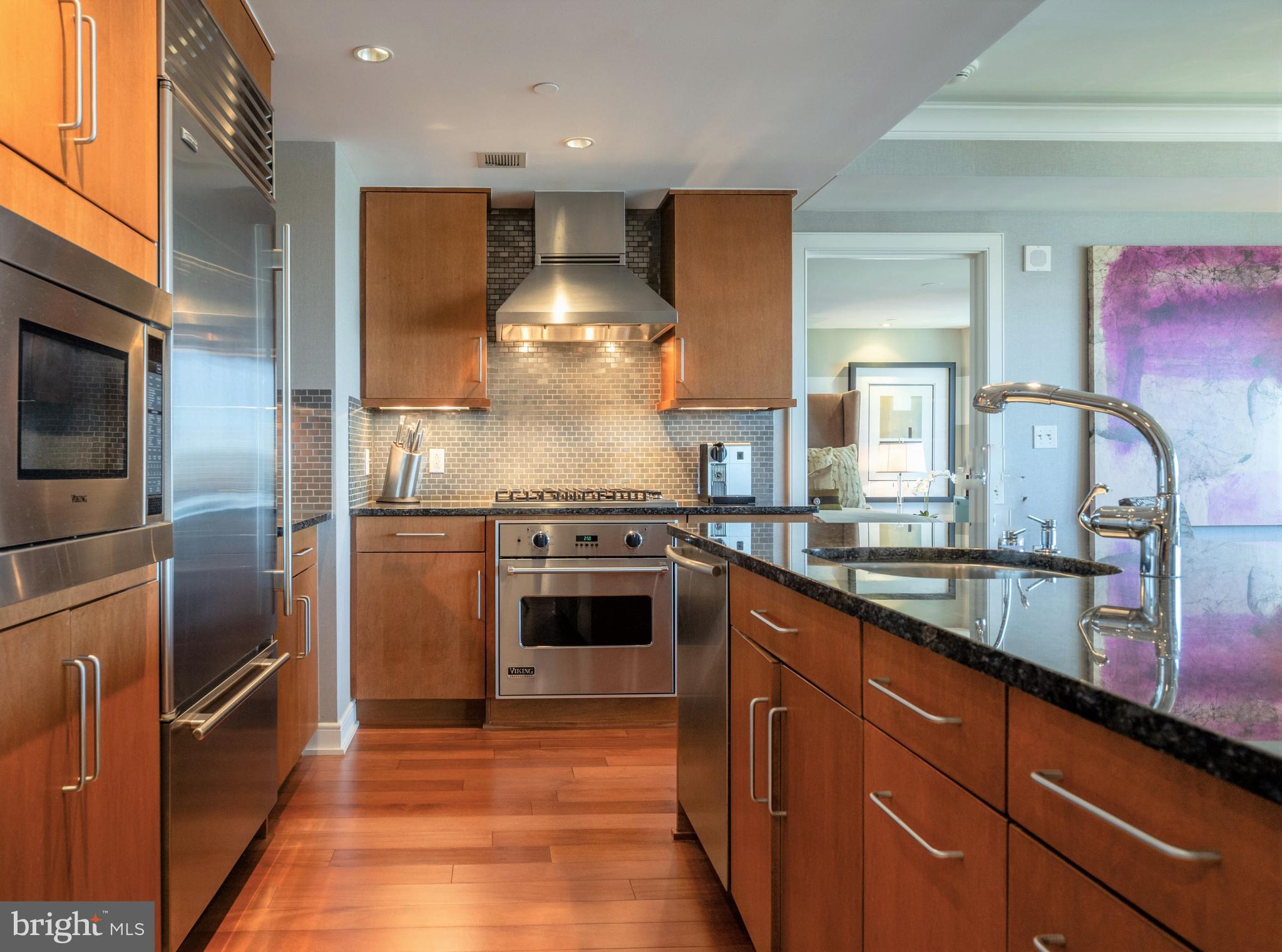 ROSSLYN - Residential