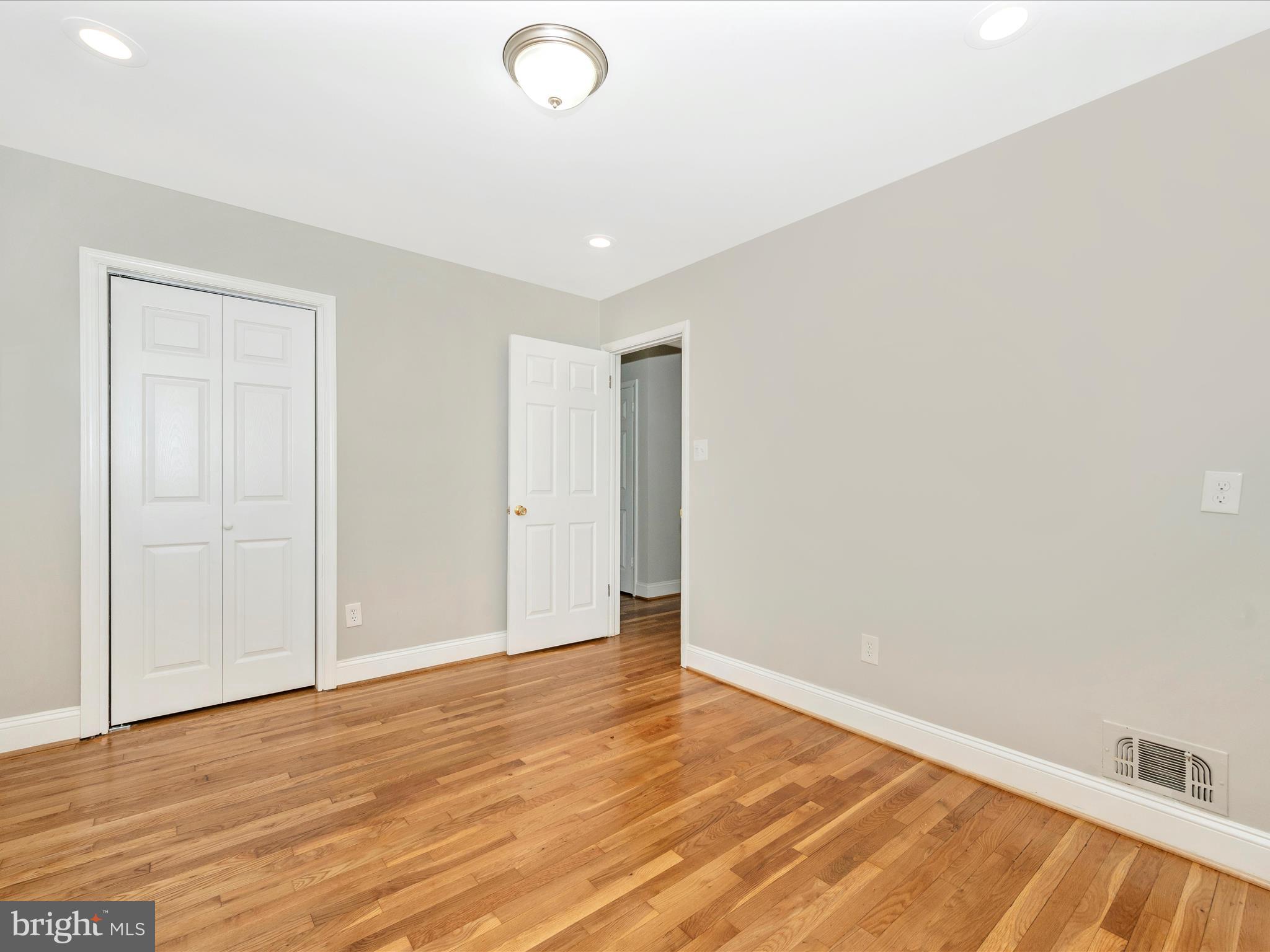 OLDE BEAVER DAM - Residential