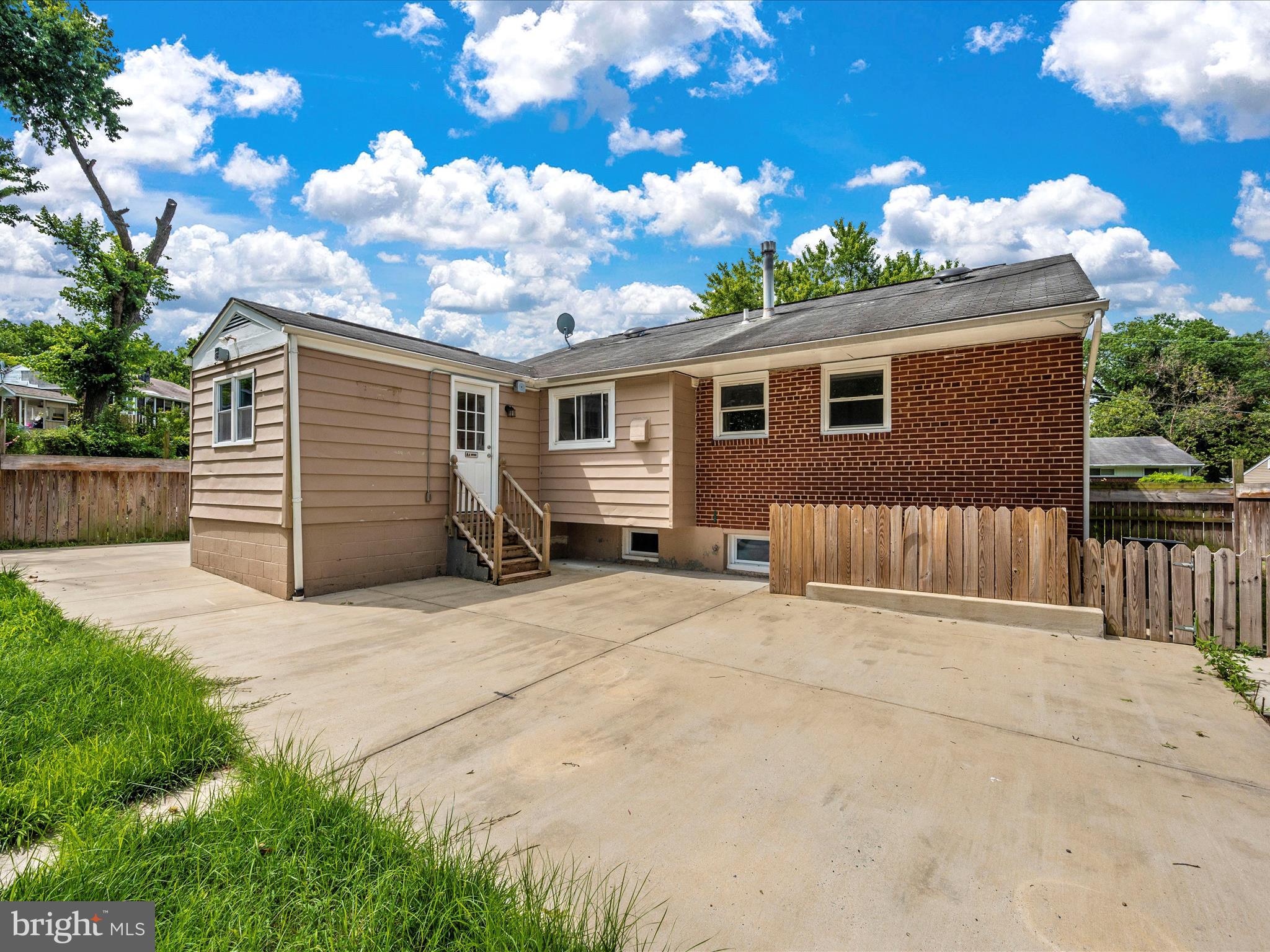 OLDE BEAVER DAM - Residential