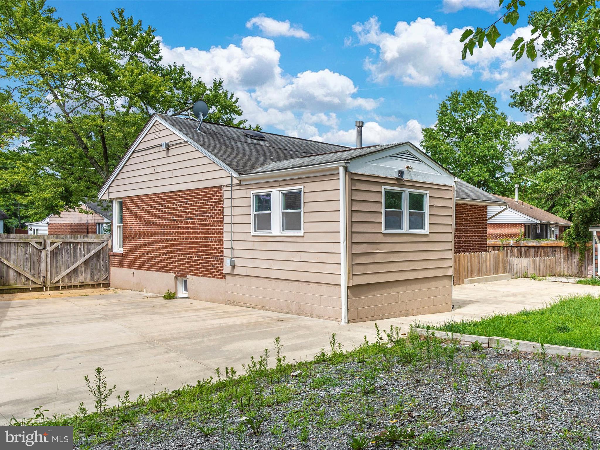 OLDE BEAVER DAM - Residential