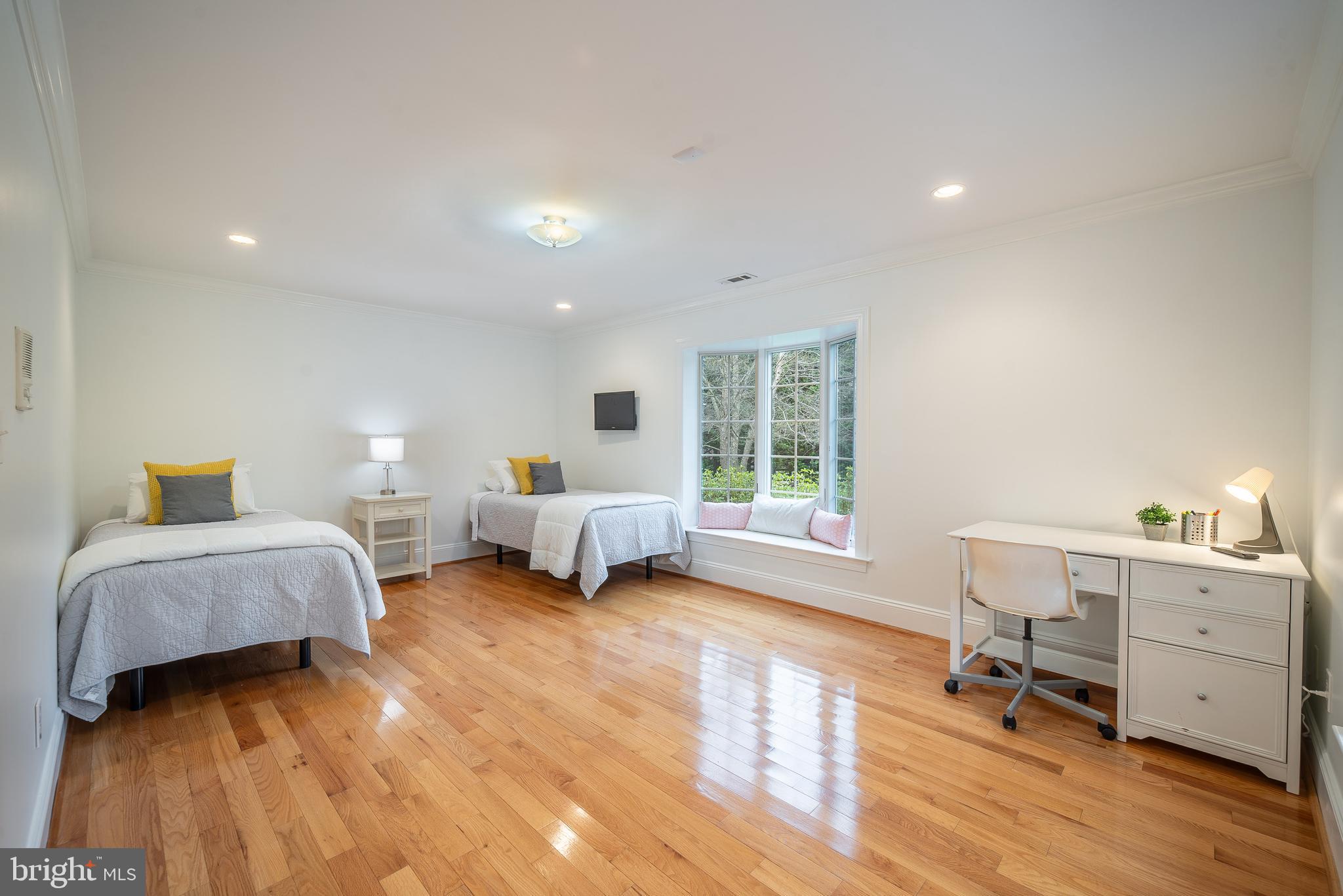 HIGHLAND - Residential