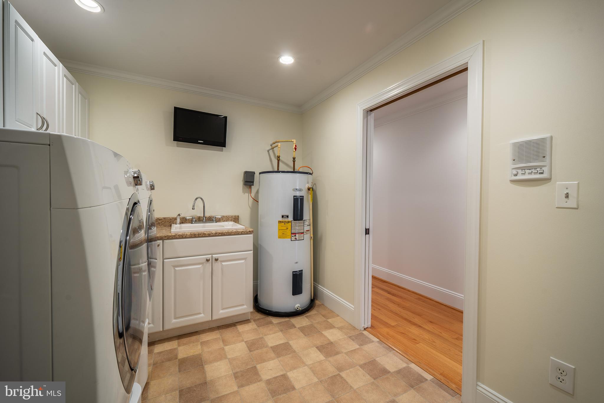 HIGHLAND - Residential