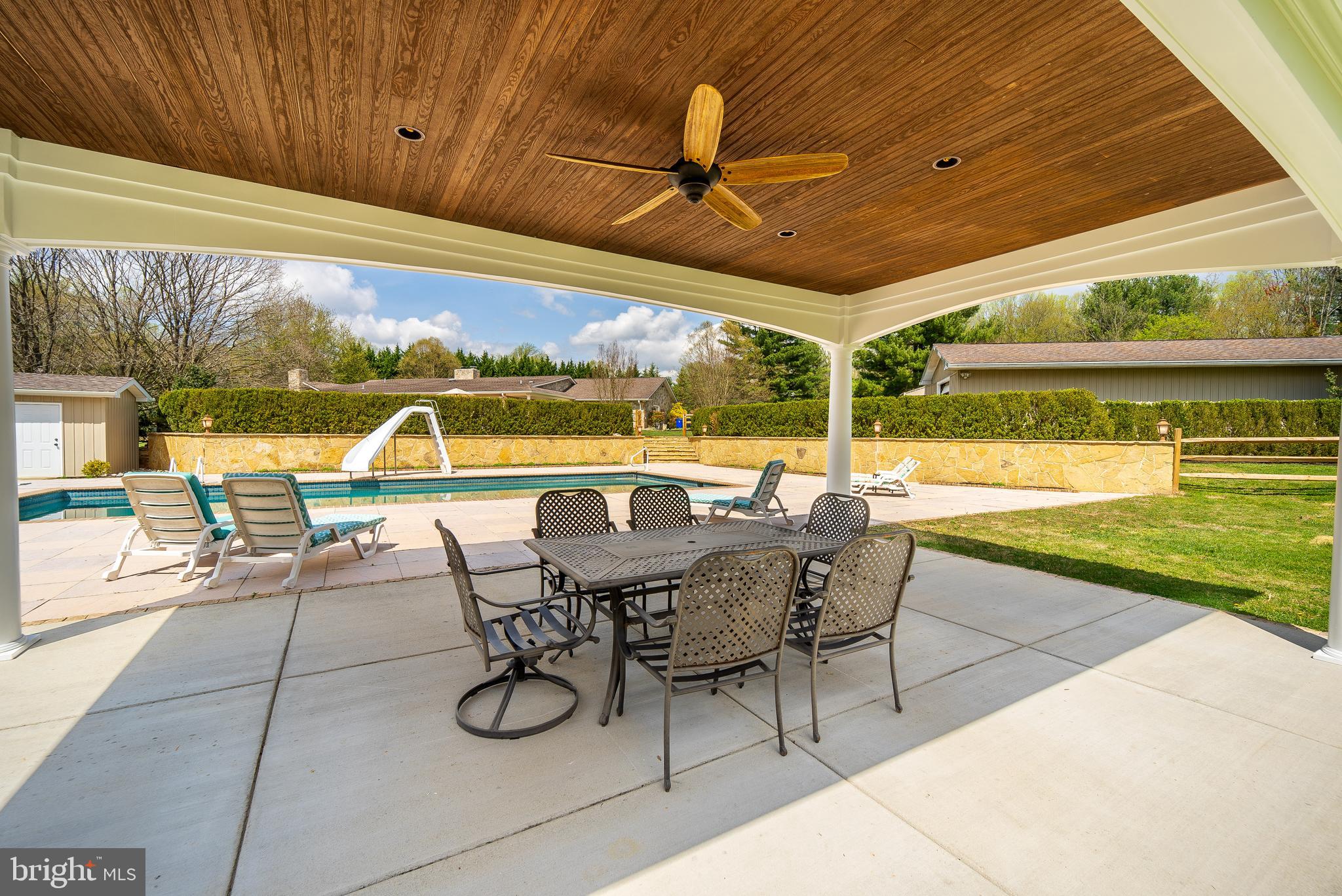 HIGHLAND - Residential