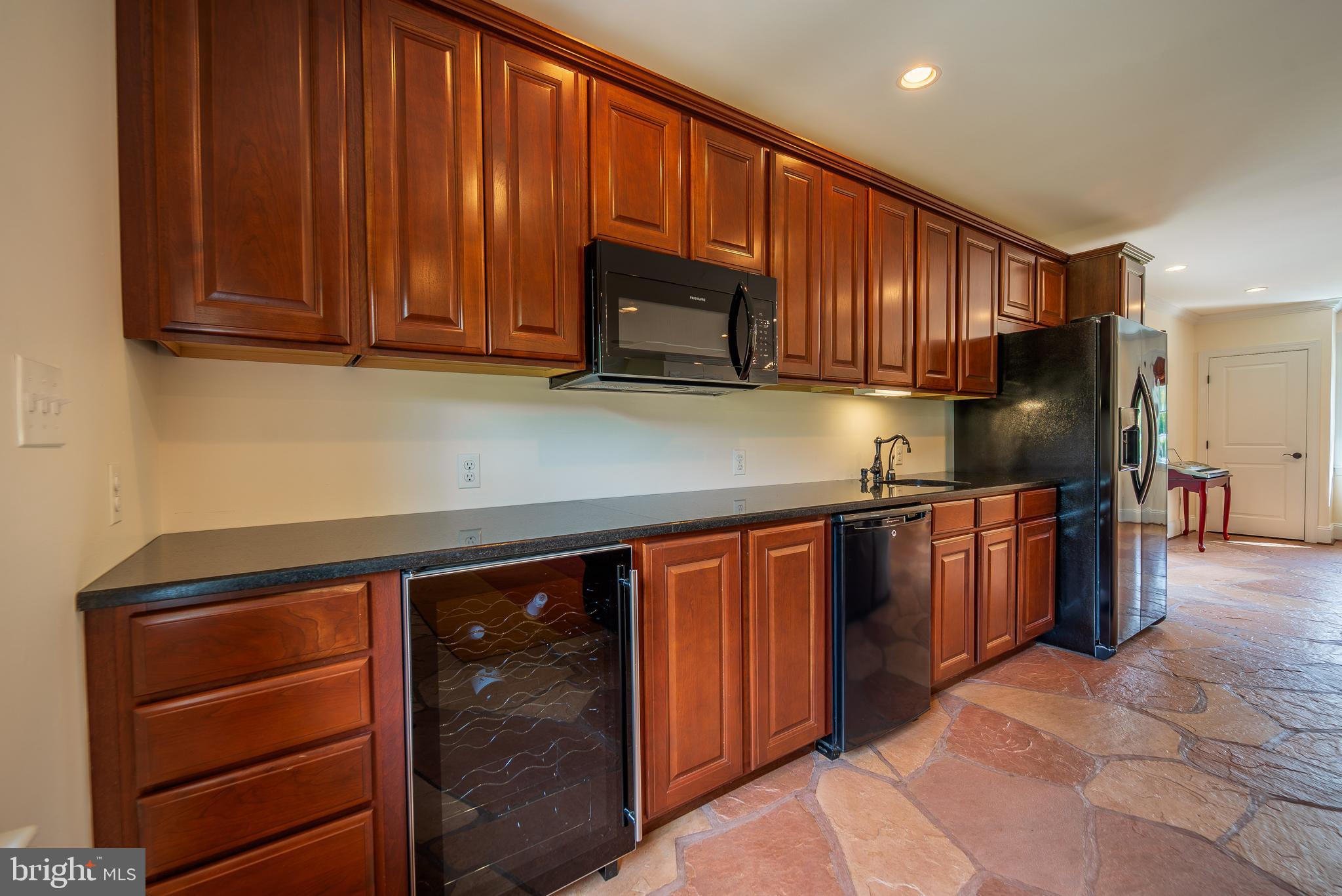 HIGHLAND - Residential