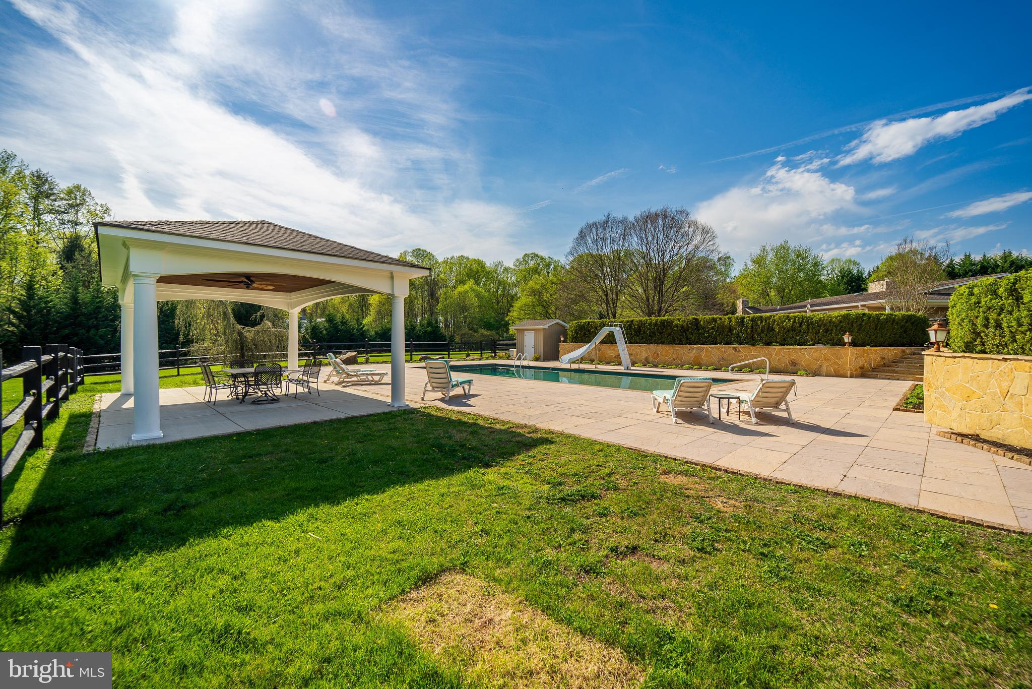 HIGHLAND - Residential