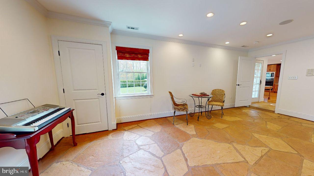 HIGHLAND - Residential