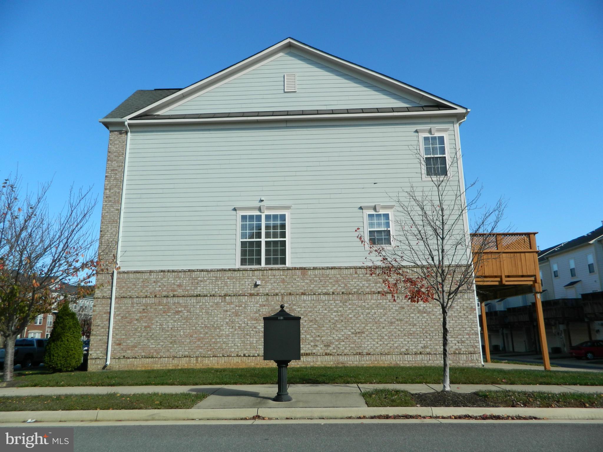 VILLAGE OF IDLEWILD - Residential Lease