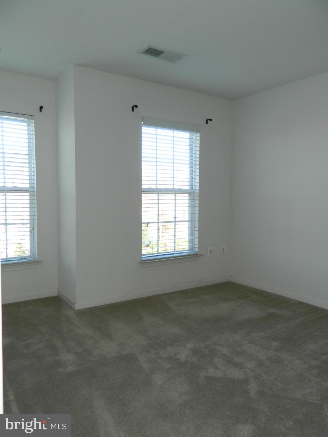 VILLAGE OF IDLEWILD - Residential Lease