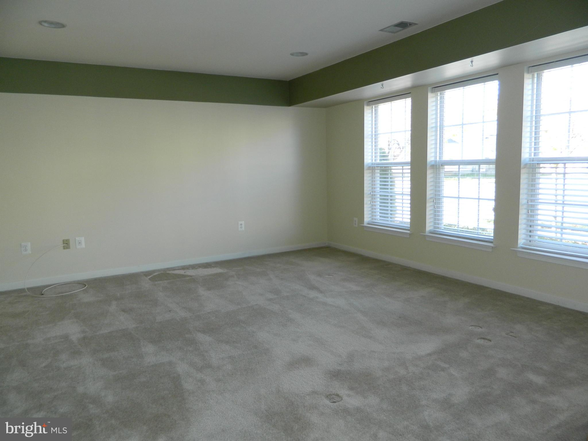 VILLAGE OF IDLEWILD - Residential Lease