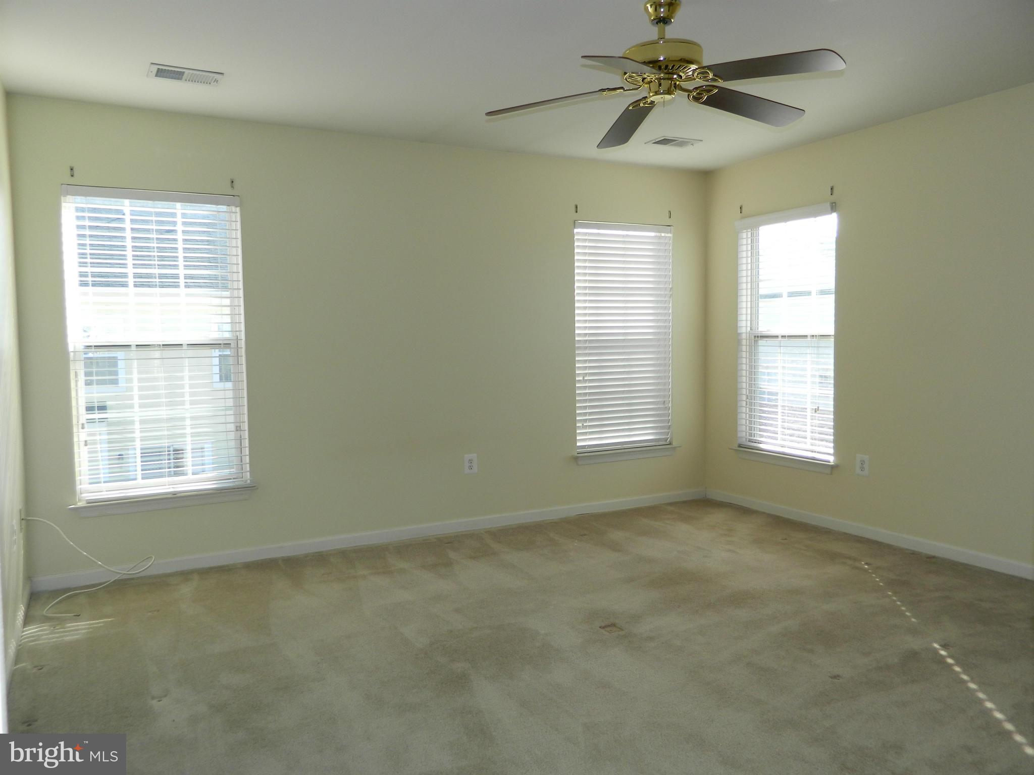 VILLAGE OF IDLEWILD - Residential Lease