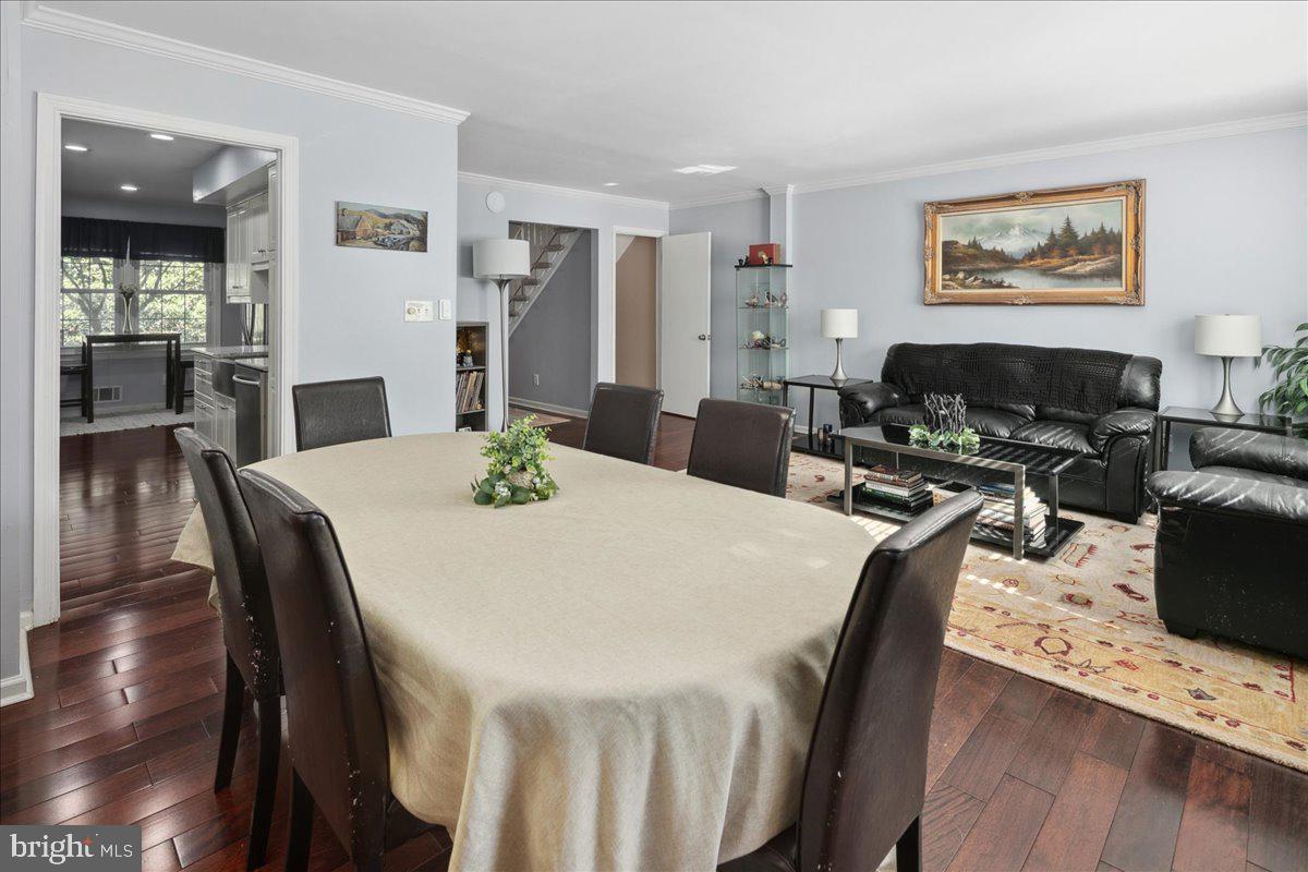 CEDAR GROVE PARK - Residential