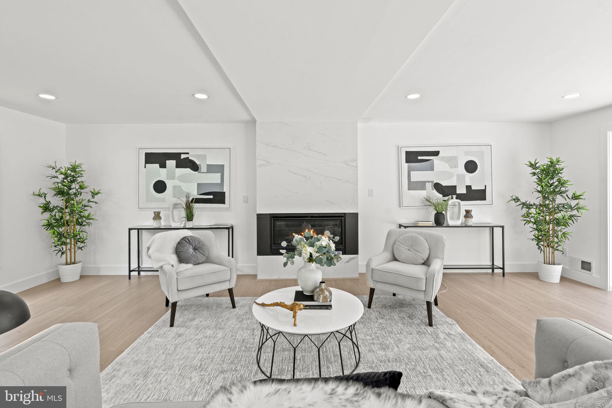 WILLOWBROOK - Residential