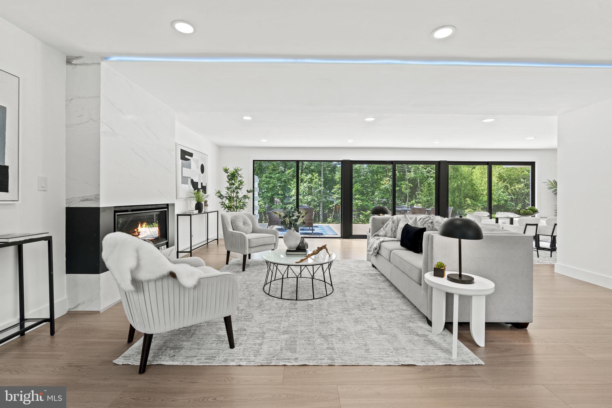 WILLOWBROOK - Residential