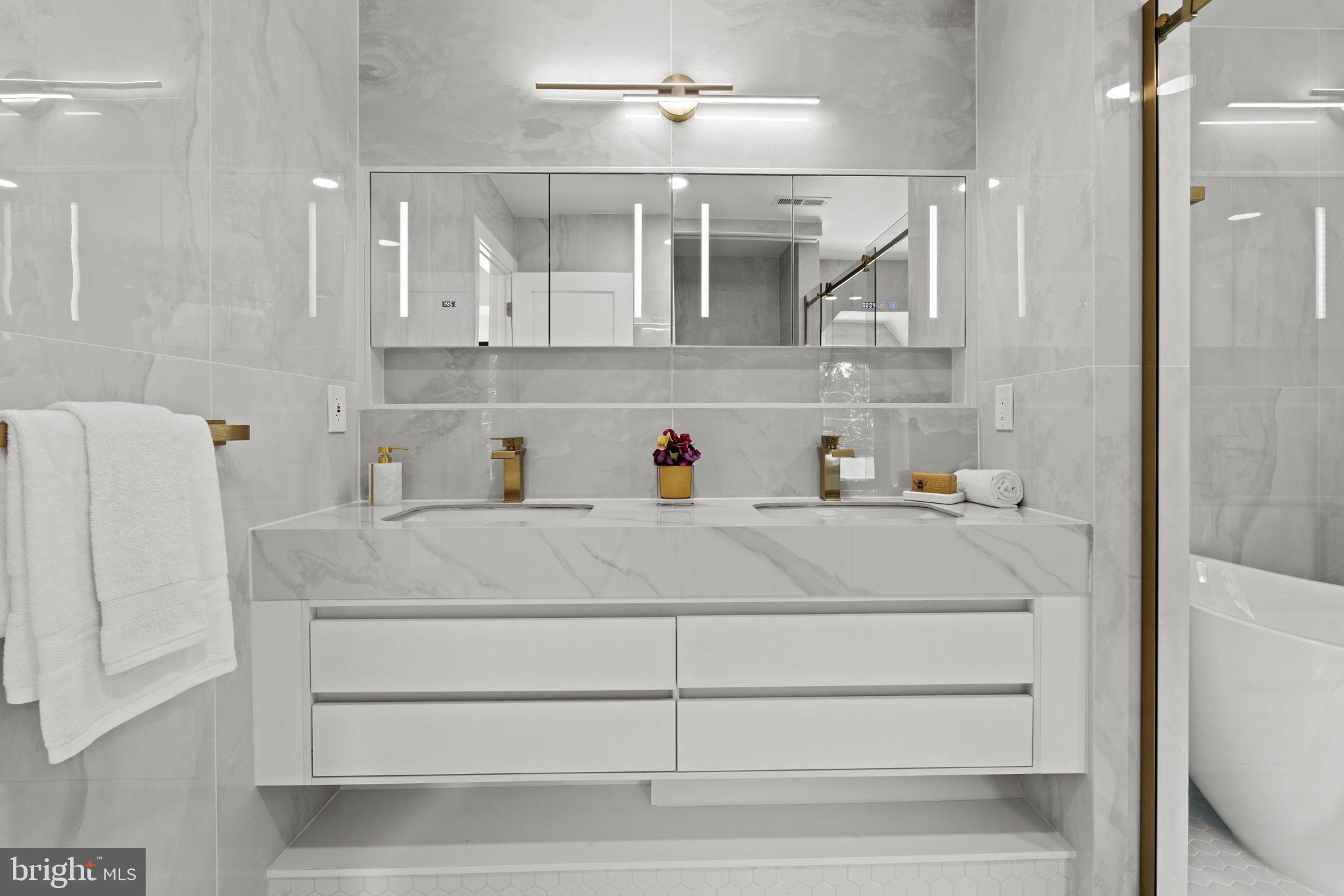 WILLOWBROOK - Residential