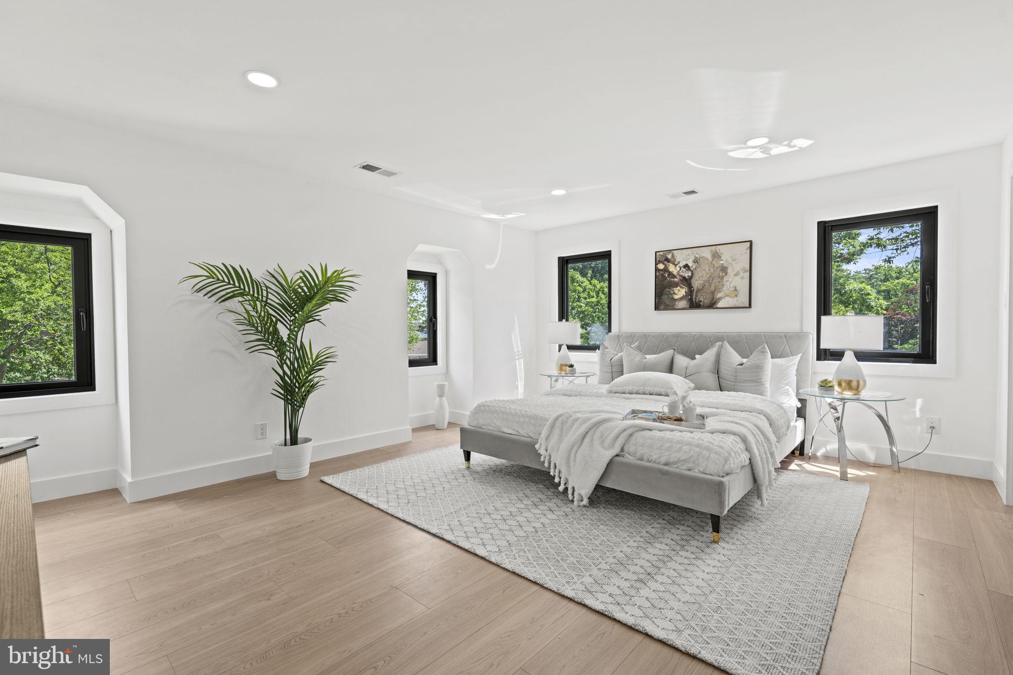 WILLOWBROOK - Residential