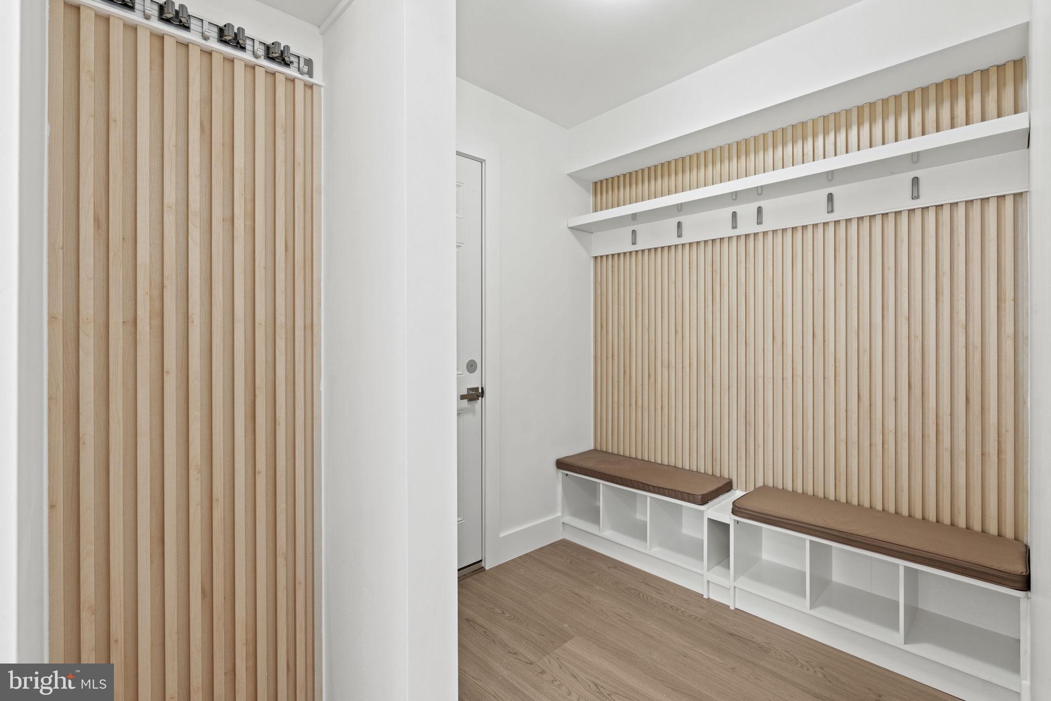 WILLOWBROOK - Residential