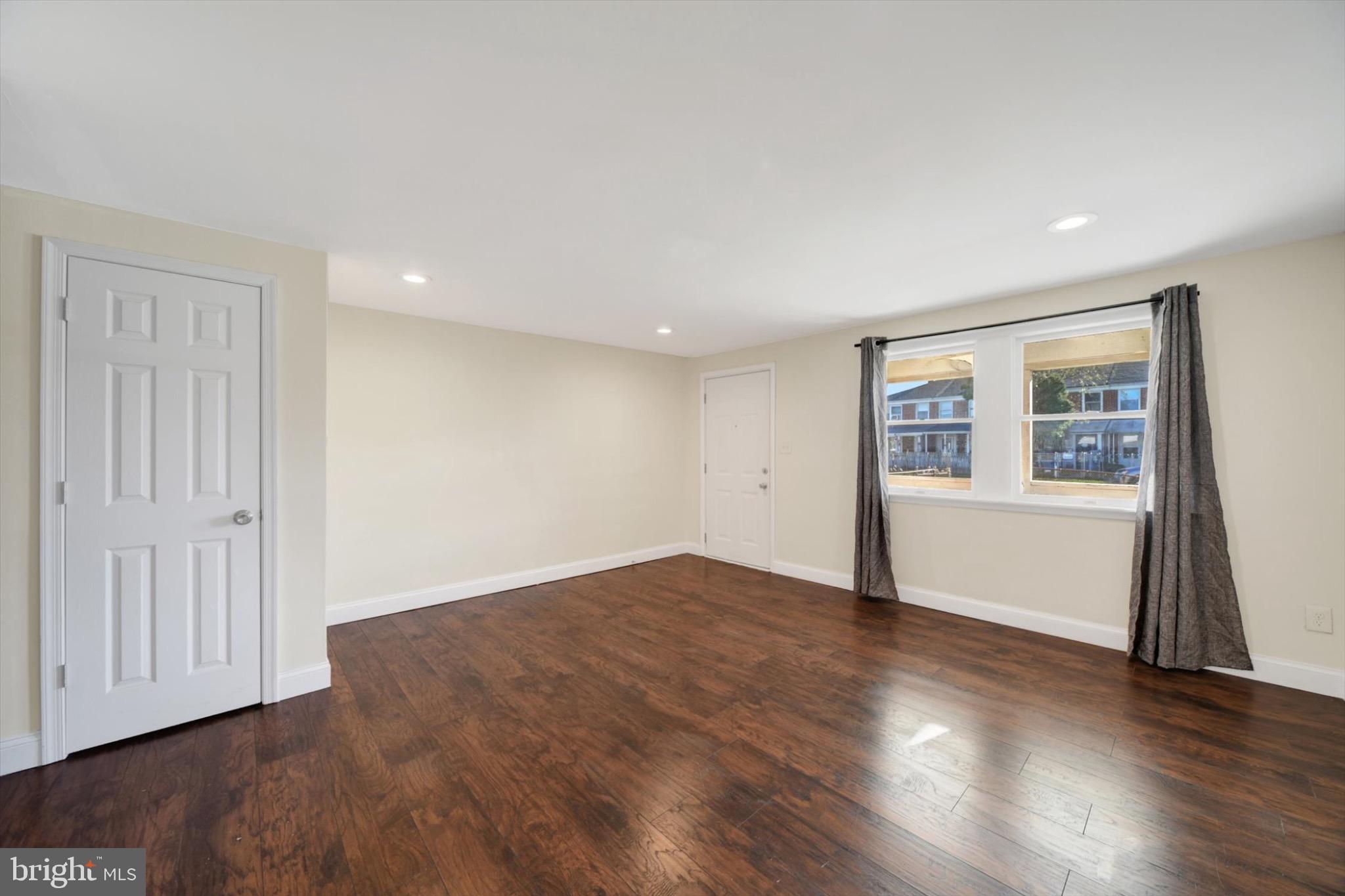 DUNDALK VILLAGE - Residential Lease