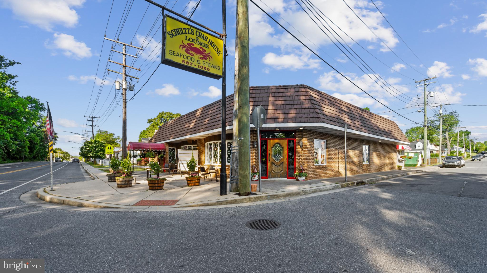 EDGEWATER - Residential