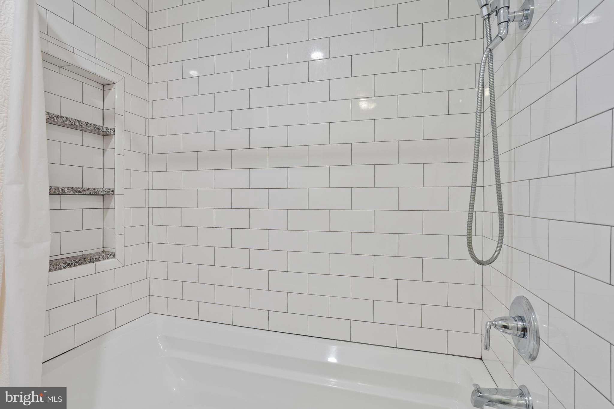 CANTON - Residential Lease