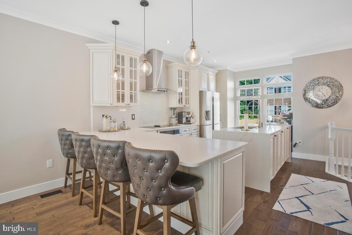 CROFTON MANOR - Residential