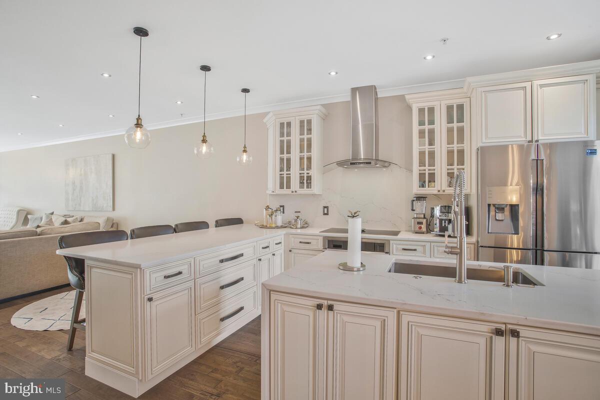 CROFTON MANOR - Residential