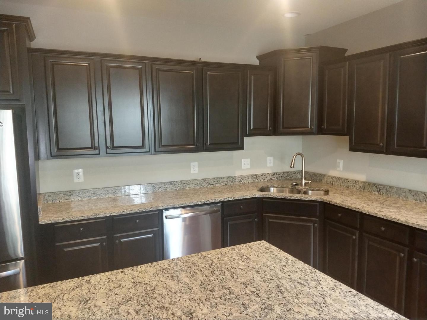 GOOSE CREEK PRESERVE - Residential Lease