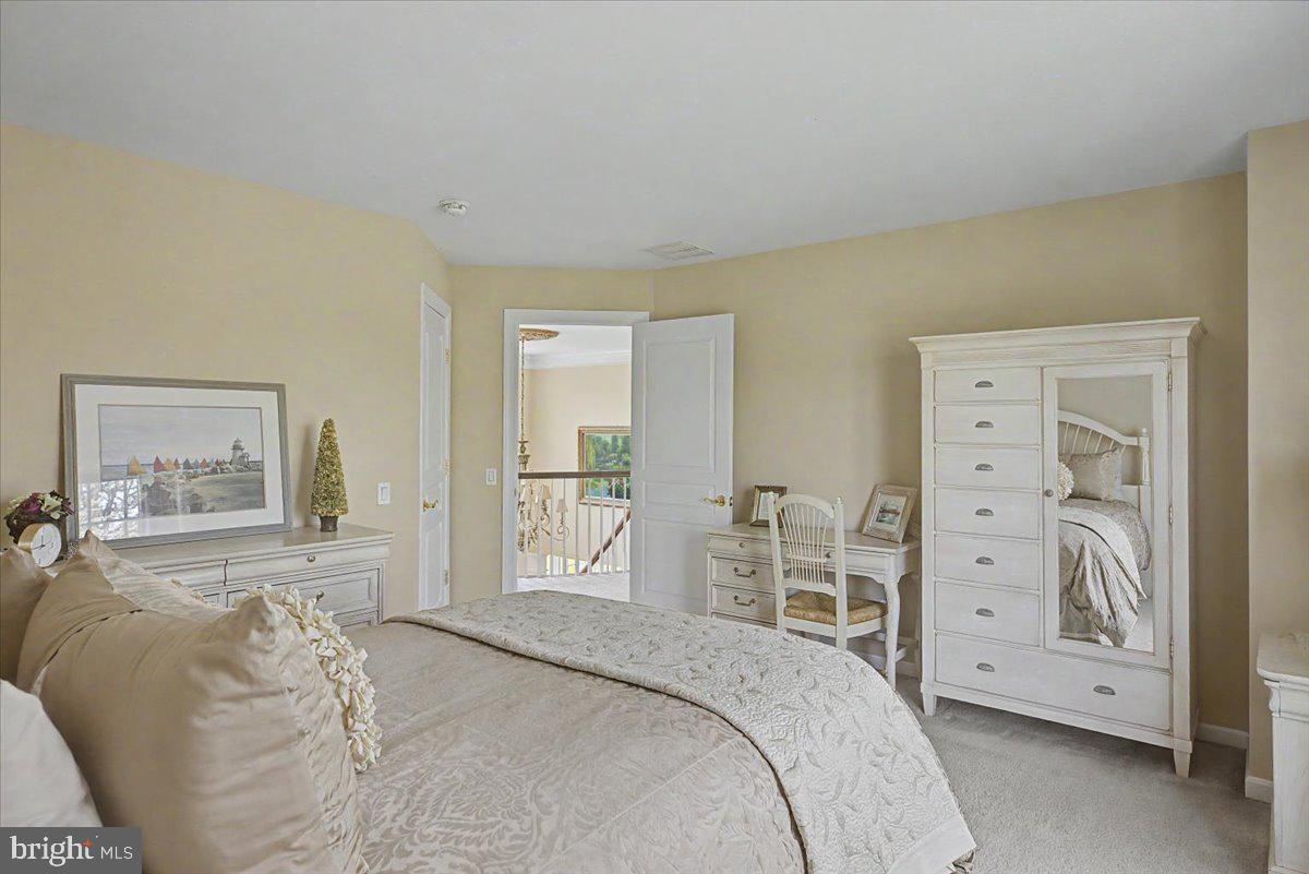 SYMPHONY AT SOLEBURY - Residential