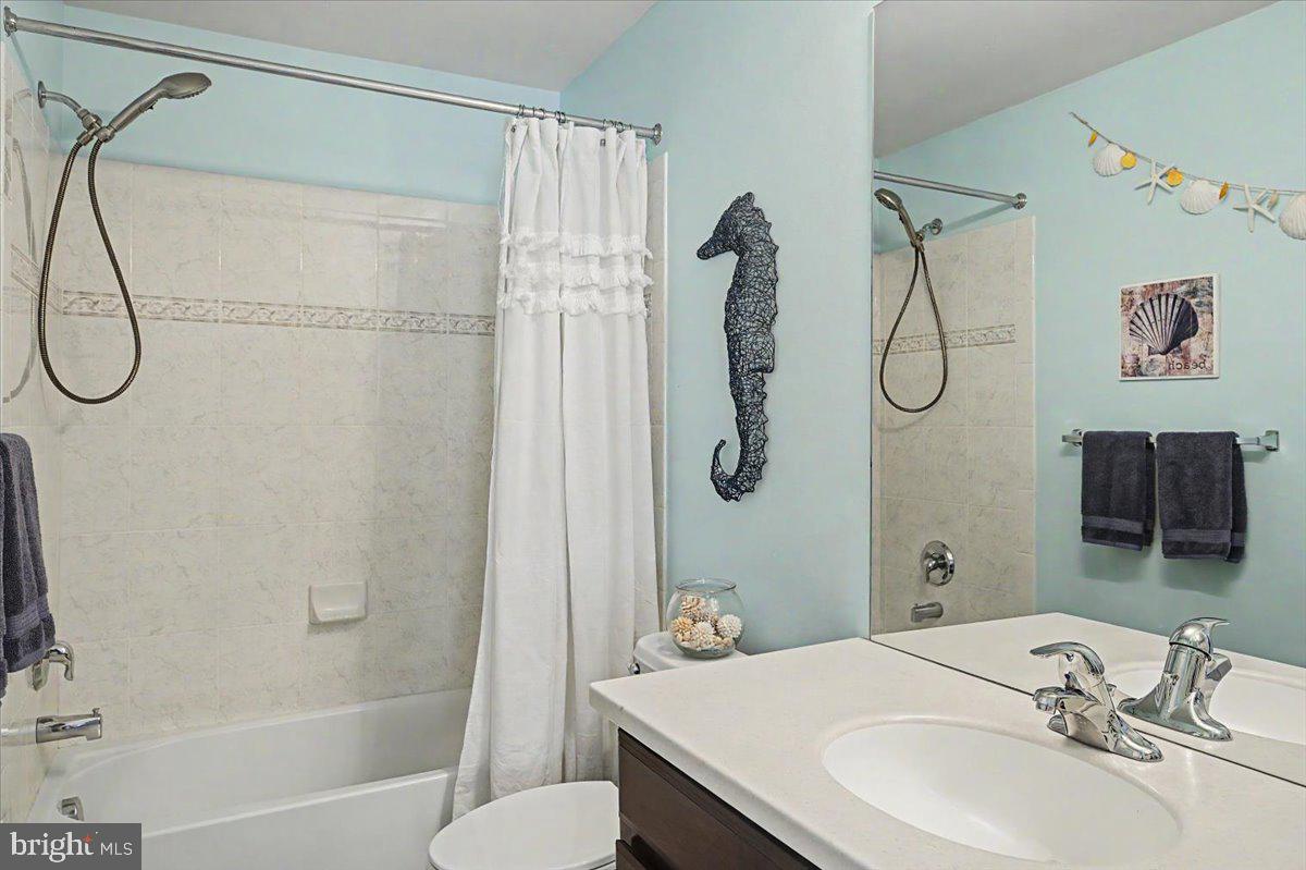 SYMPHONY AT SOLEBURY - Residential