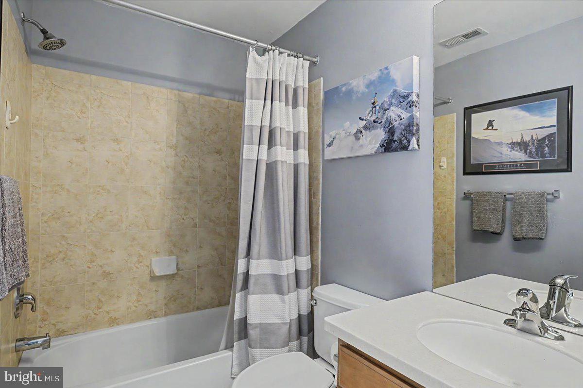 SYMPHONY AT SOLEBURY - Residential