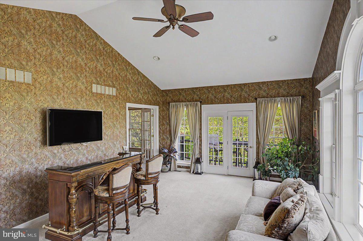 SYMPHONY AT SOLEBURY - Residential