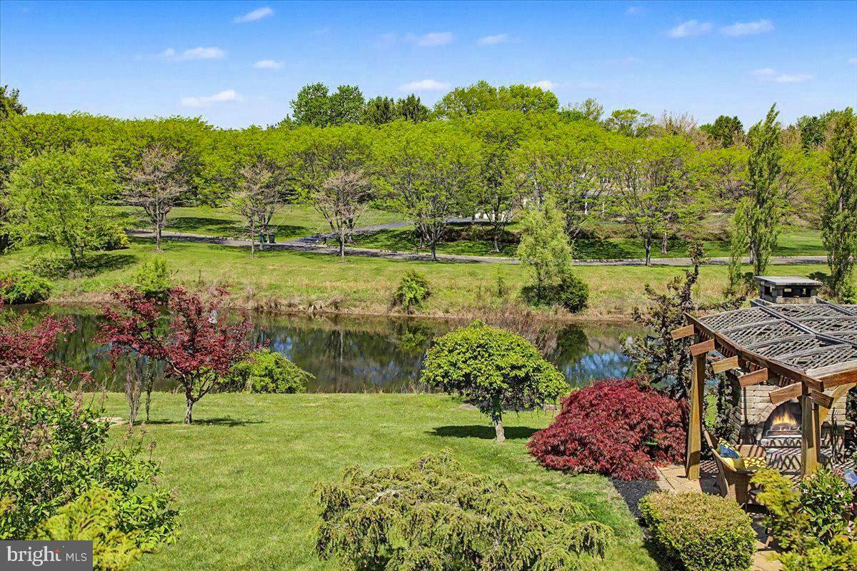 SYMPHONY AT SOLEBURY - Residential