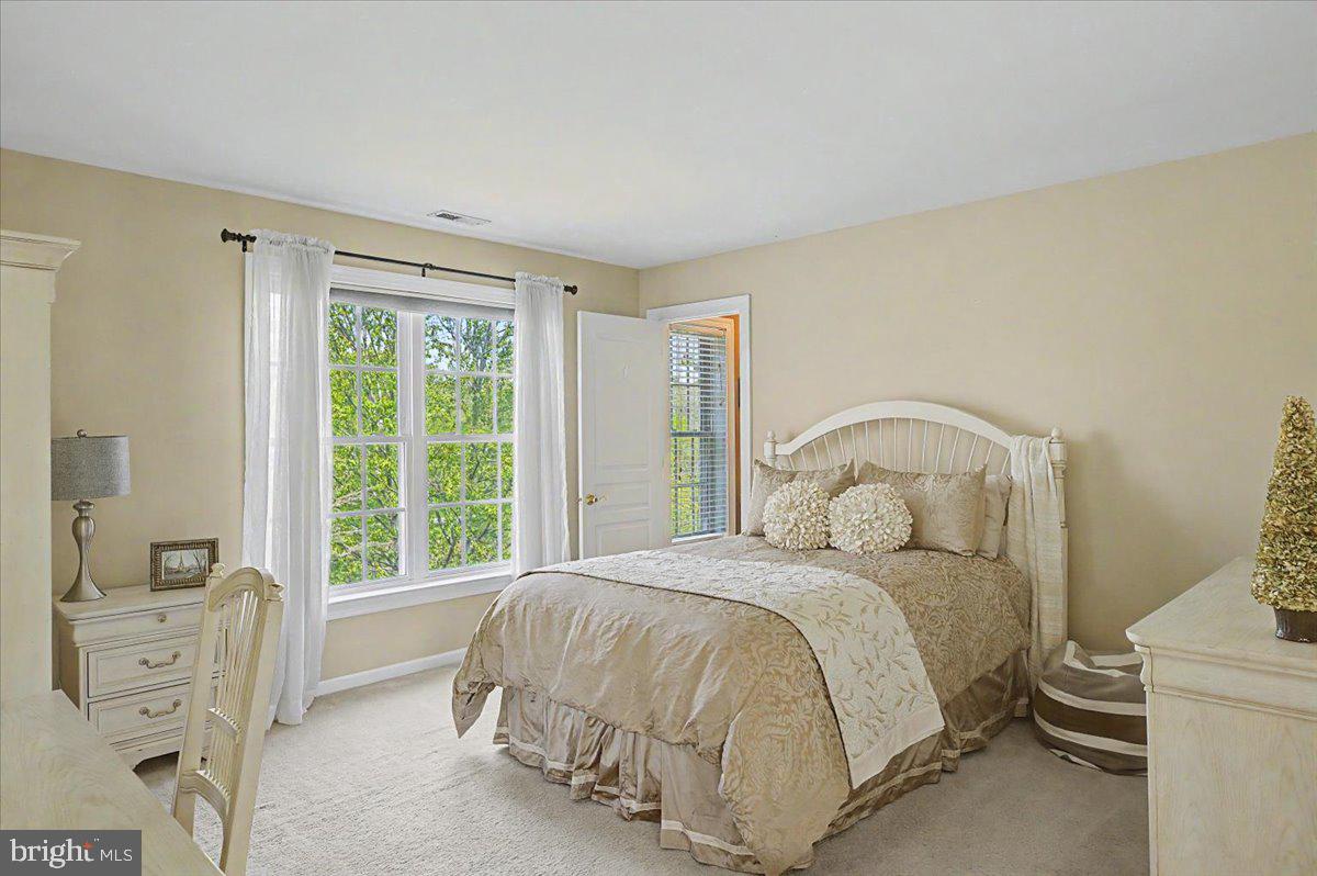 SYMPHONY AT SOLEBURY - Residential