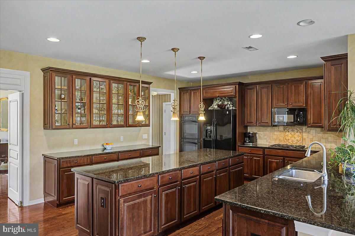 SYMPHONY AT SOLEBURY - Residential