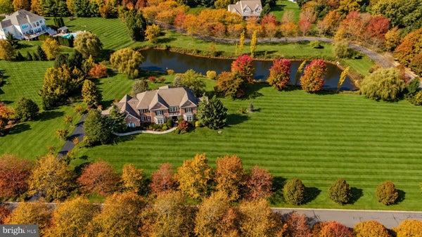 104 MEADOWVIEW DR, DOYLESTOWN, PA 18902 - Image dd234af45acc3d4b8a4e73304e76e12d/3012950950