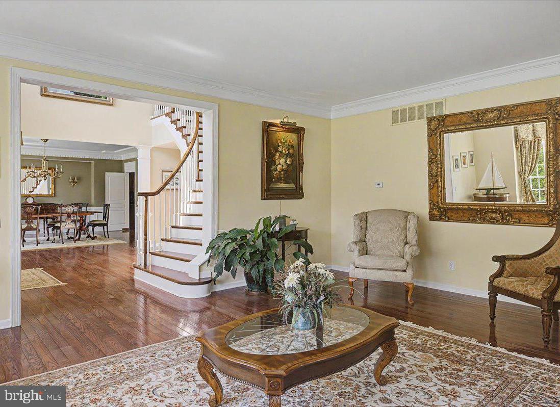 SYMPHONY AT SOLEBURY - Residential