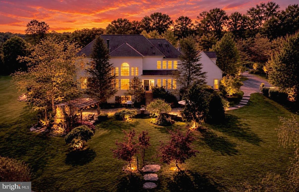 SYMPHONY AT SOLEBURY - Residential