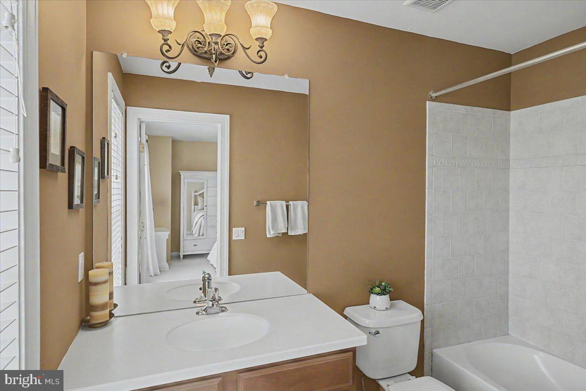SYMPHONY AT SOLEBURY - Residential