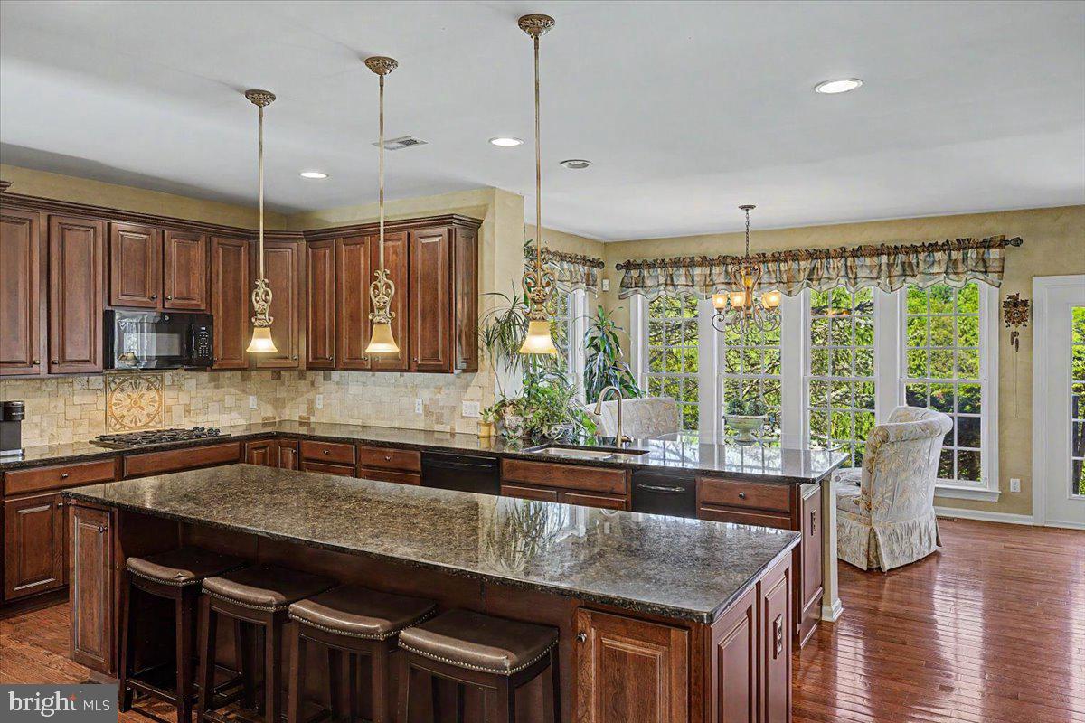 SYMPHONY AT SOLEBURY - Residential