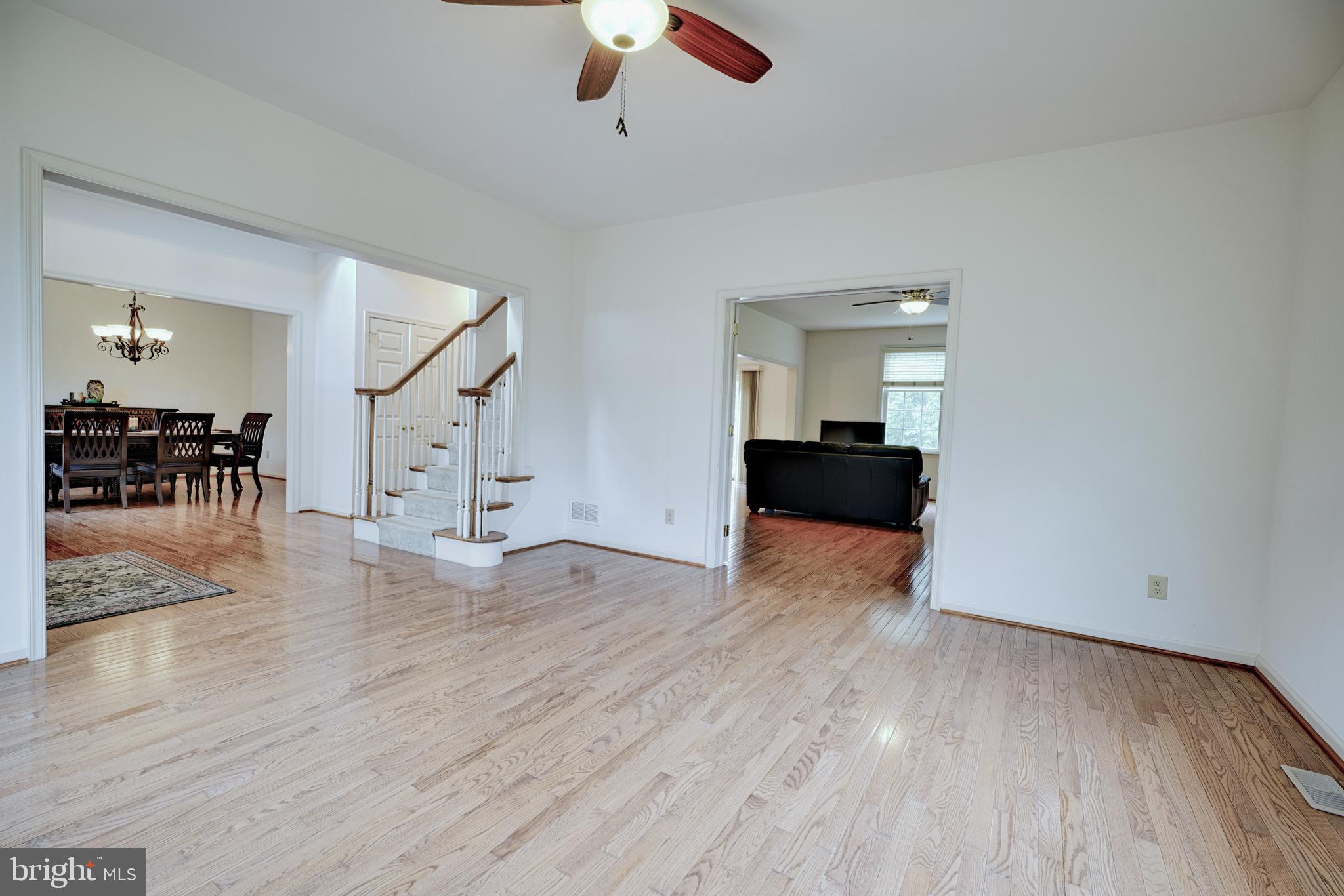 MOUNTAINVIEW - Residential