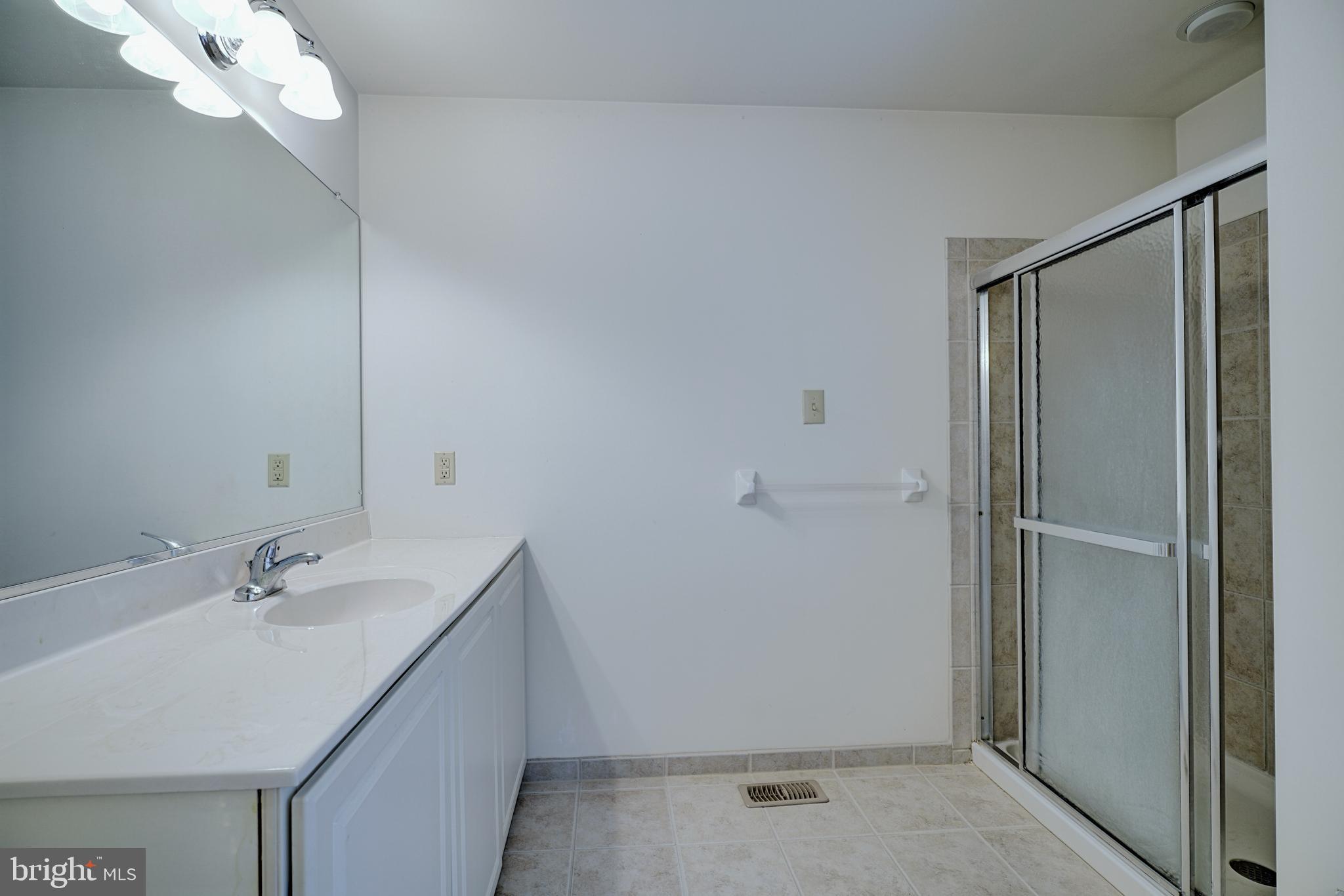 MOUNTAINVIEW - Residential