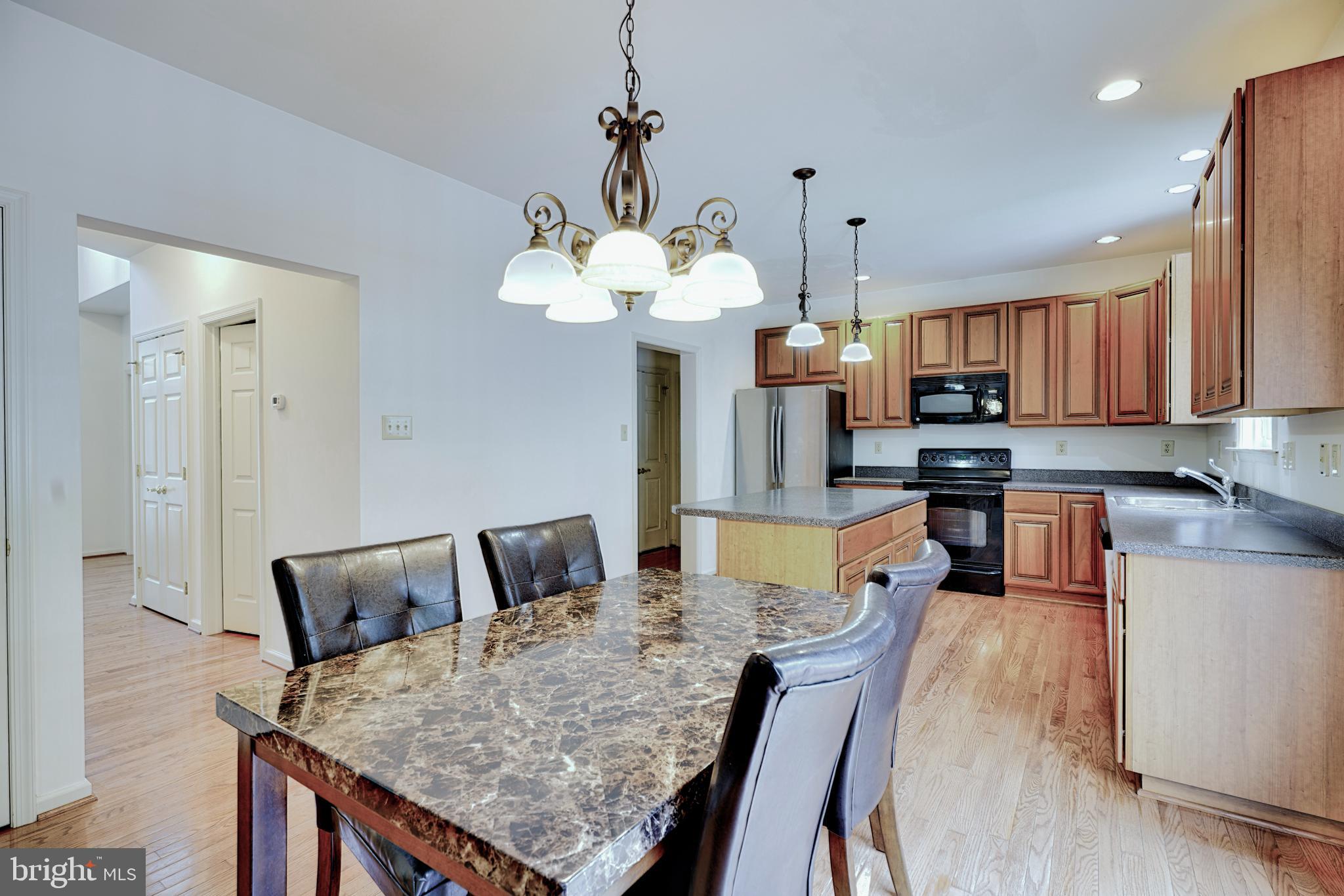 MOUNTAINVIEW - Residential