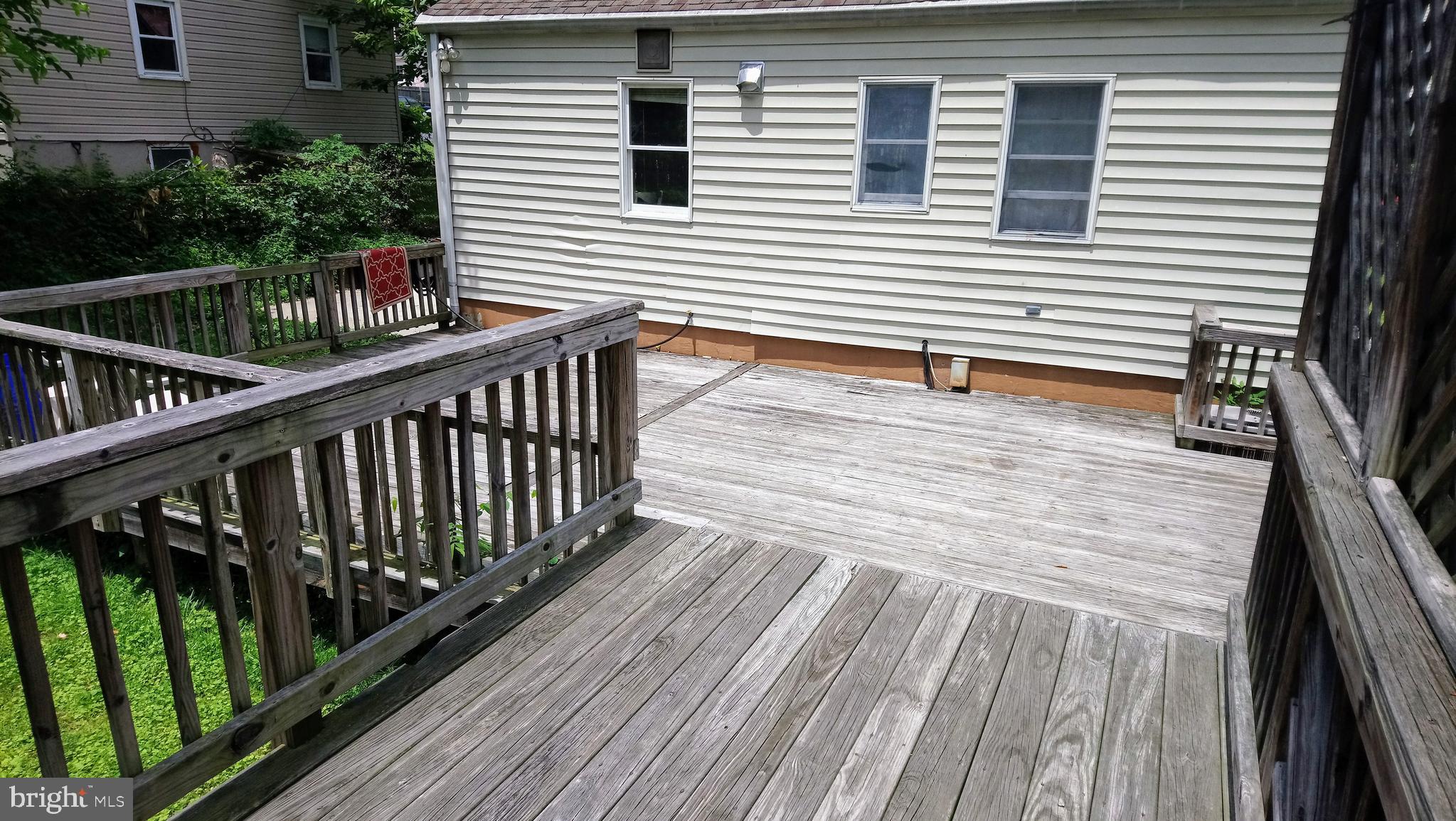 VEIRS MILL VILLAGE - Residential