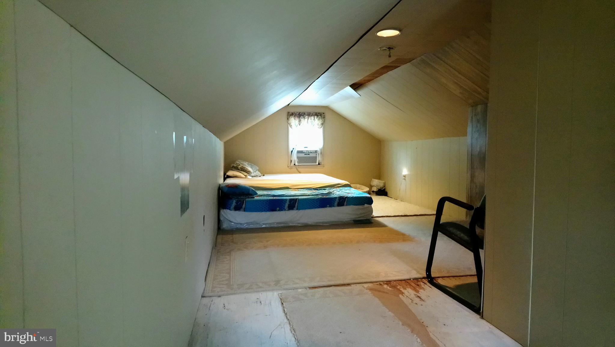 VEIRS MILL VILLAGE - Residential